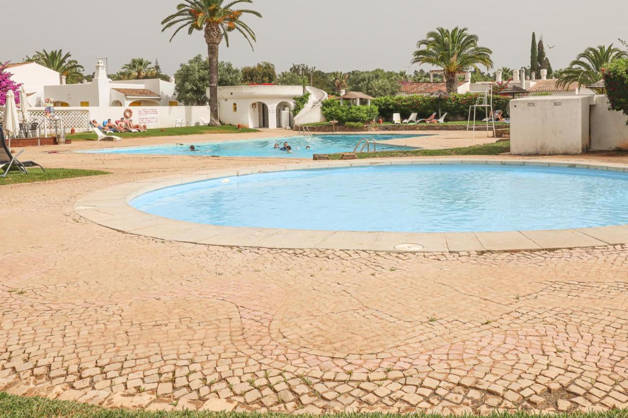 Villa Aldeia Do Golf - By Bedzy Vilamoura Bagian luar foto